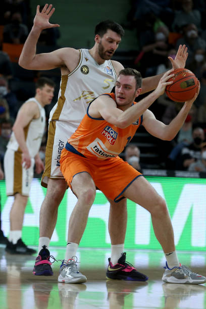 阵容和战术 阵容和战术