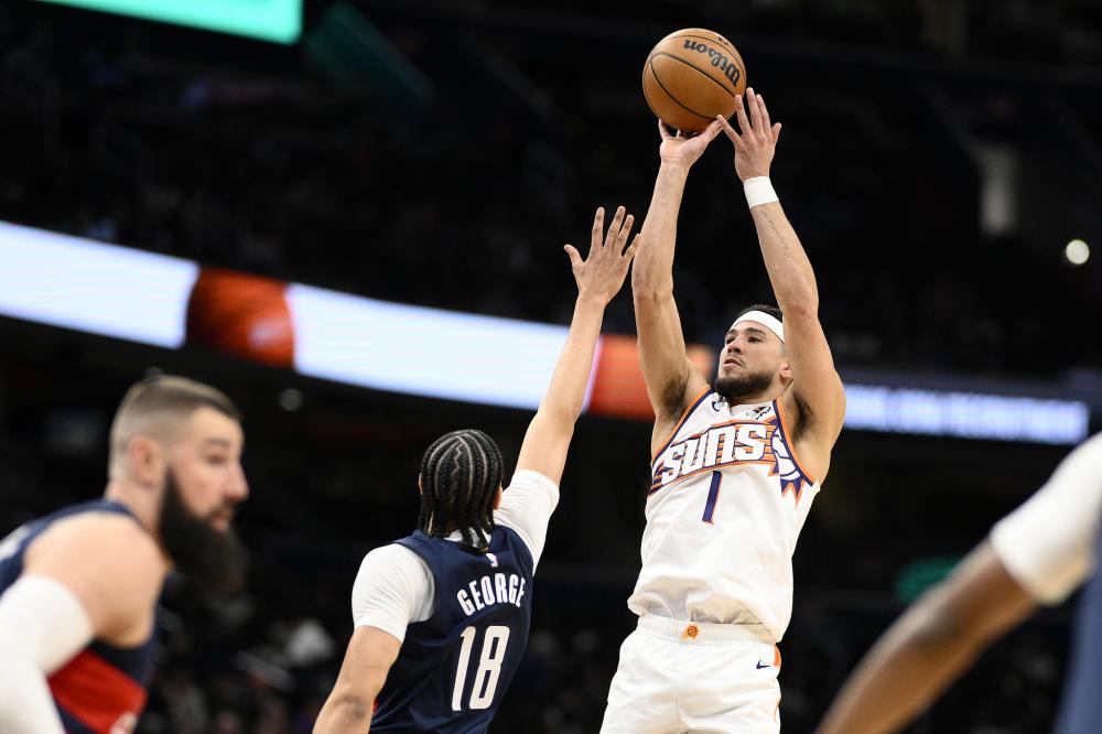 拍板引援的 拍板引援的