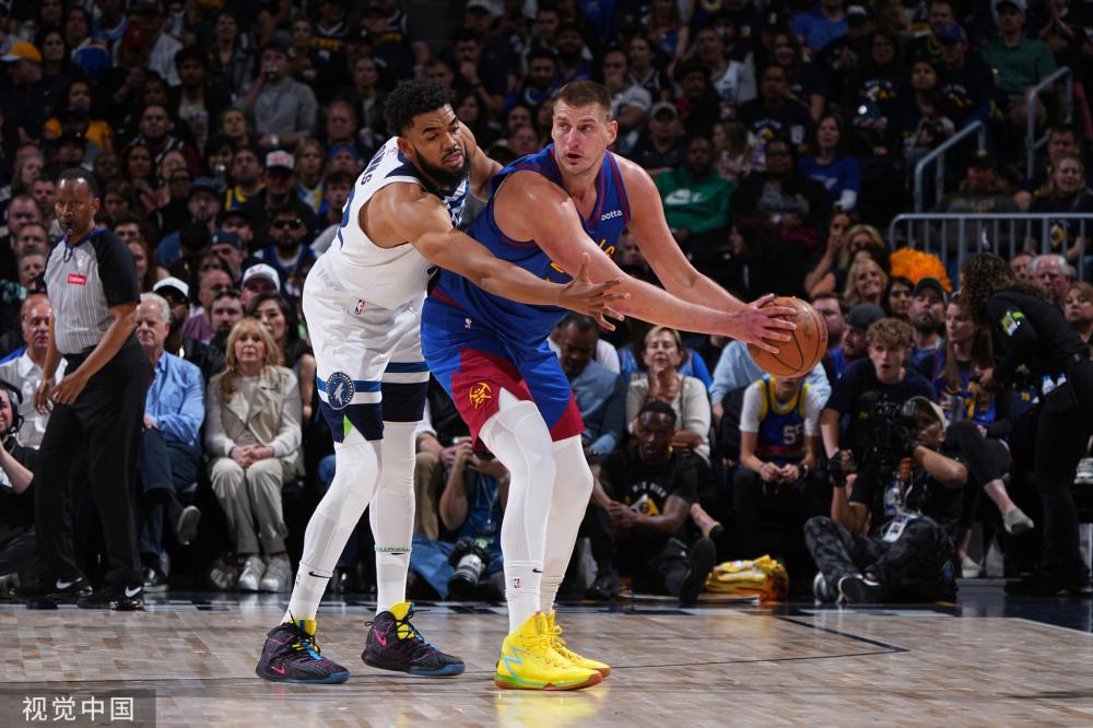 另一方面 另一方面