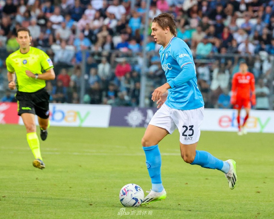 更考验球员 更考验球员