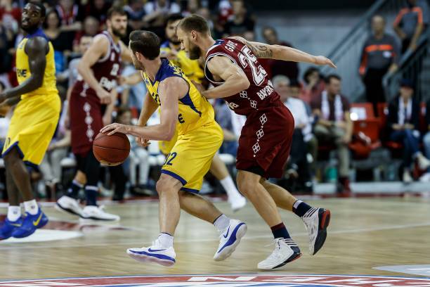 防守与协作 防守与协作