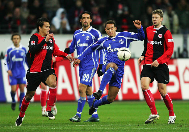 外翻扭伤与 外翻扭伤与